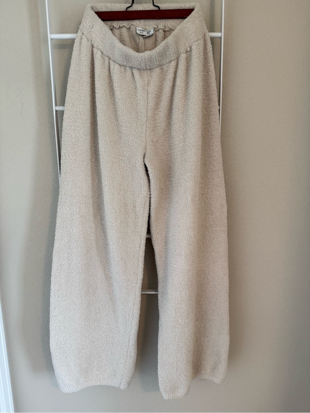 Anthro cupcakes & cashmere Cozy Cream Knit Lounge Pants - Picture 3 of 4